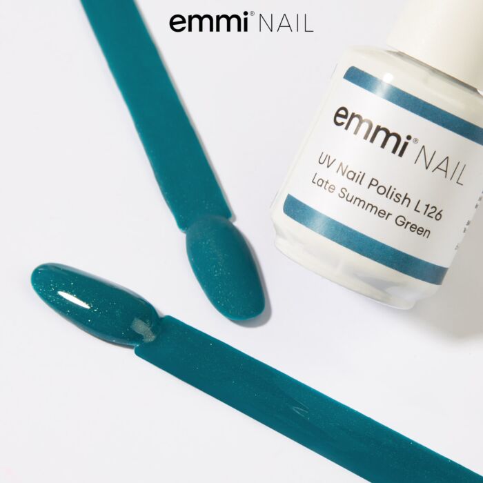 98771 late summer green 1 Semipermanente Emmi-Shellac/ UV-Lack Late Summer Green -L126- - immagine 3