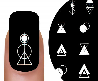 Elementi del tatuaggio Emmi-Nail 3D bianchi