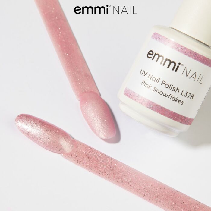95382 pink snowflakes 2 Semipermanente Emmi-Shellac/ UV-Lack Pink Snowflakes -L378 - immagine 6